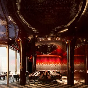 Hotel Les Bains, Parigi