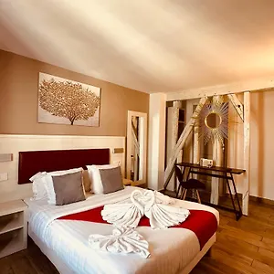 Hotel Pavillon Opéra Lafayette, París