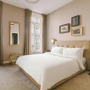 Otel Le Frochot Pigalle, Sonder By Marriott Bonvoy, Paris