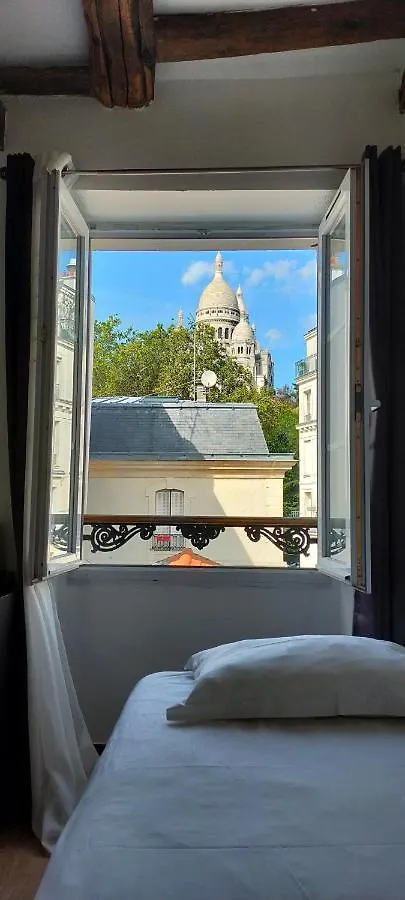 Le Village Montmartre By Hiphophostels Paris